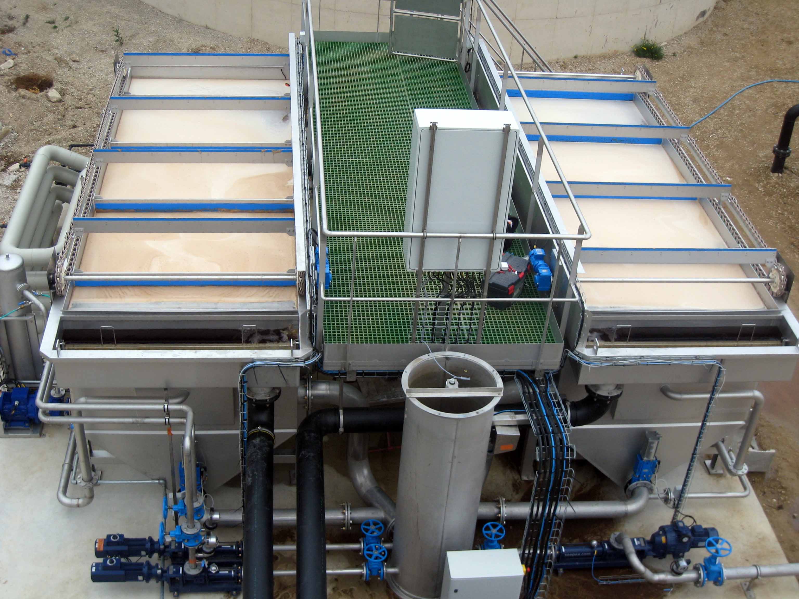 WPL-Disolved-Air-floatation-DAF-wastewater-treatment-plant-for-industrial-effluent